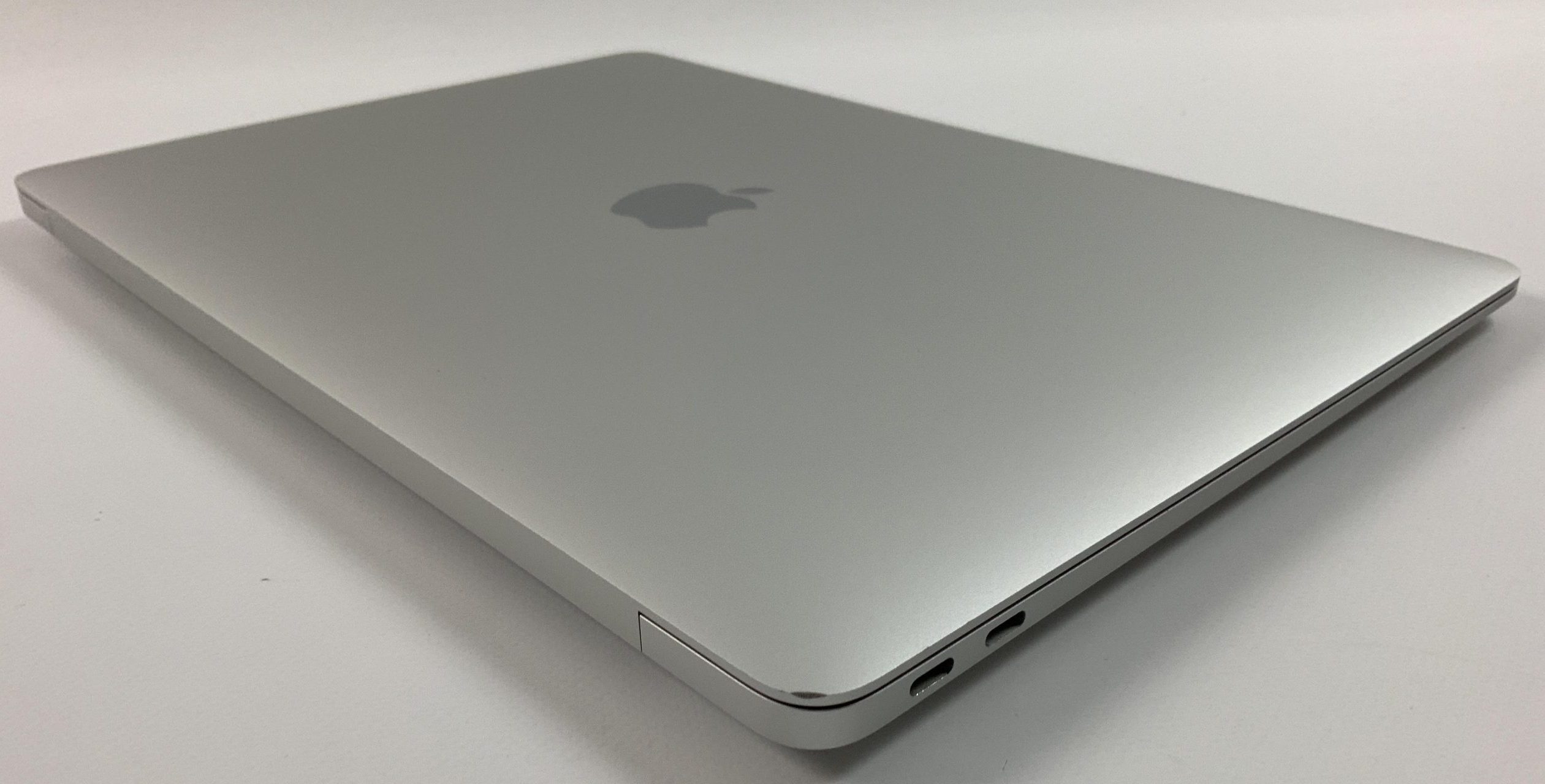 MacBook Air 13" Early 2020 (Intel Core i3 1.1 GHz 8 GB RAM 256 GB SSD), Silver, Intel Core i3 1.1 GHz, 8 GB RAM, 256 GB SSD, immagine 3